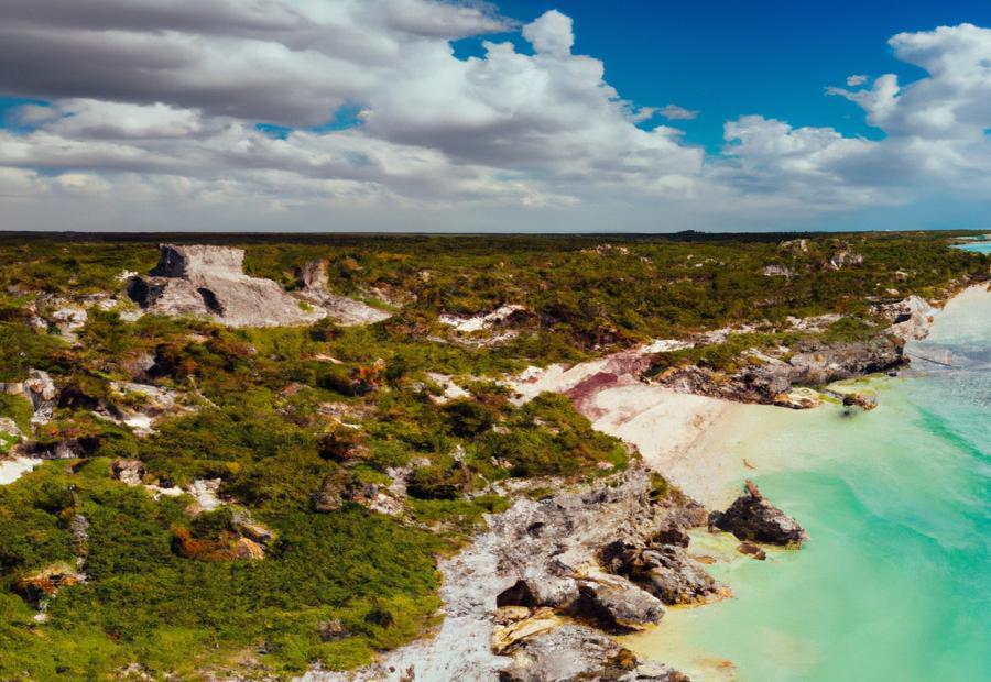 Cancun and the Mayan Riviera: Beaches and Ancient Ruins 